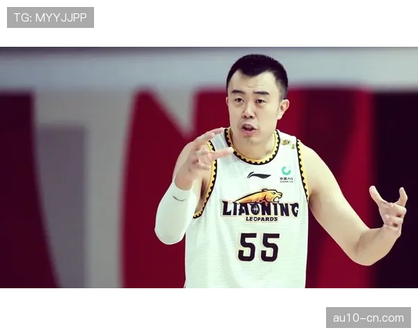 老将韩德君场均11分8篮板 辽宁逆境中的稳定支柱