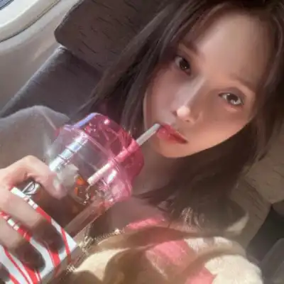 胡立